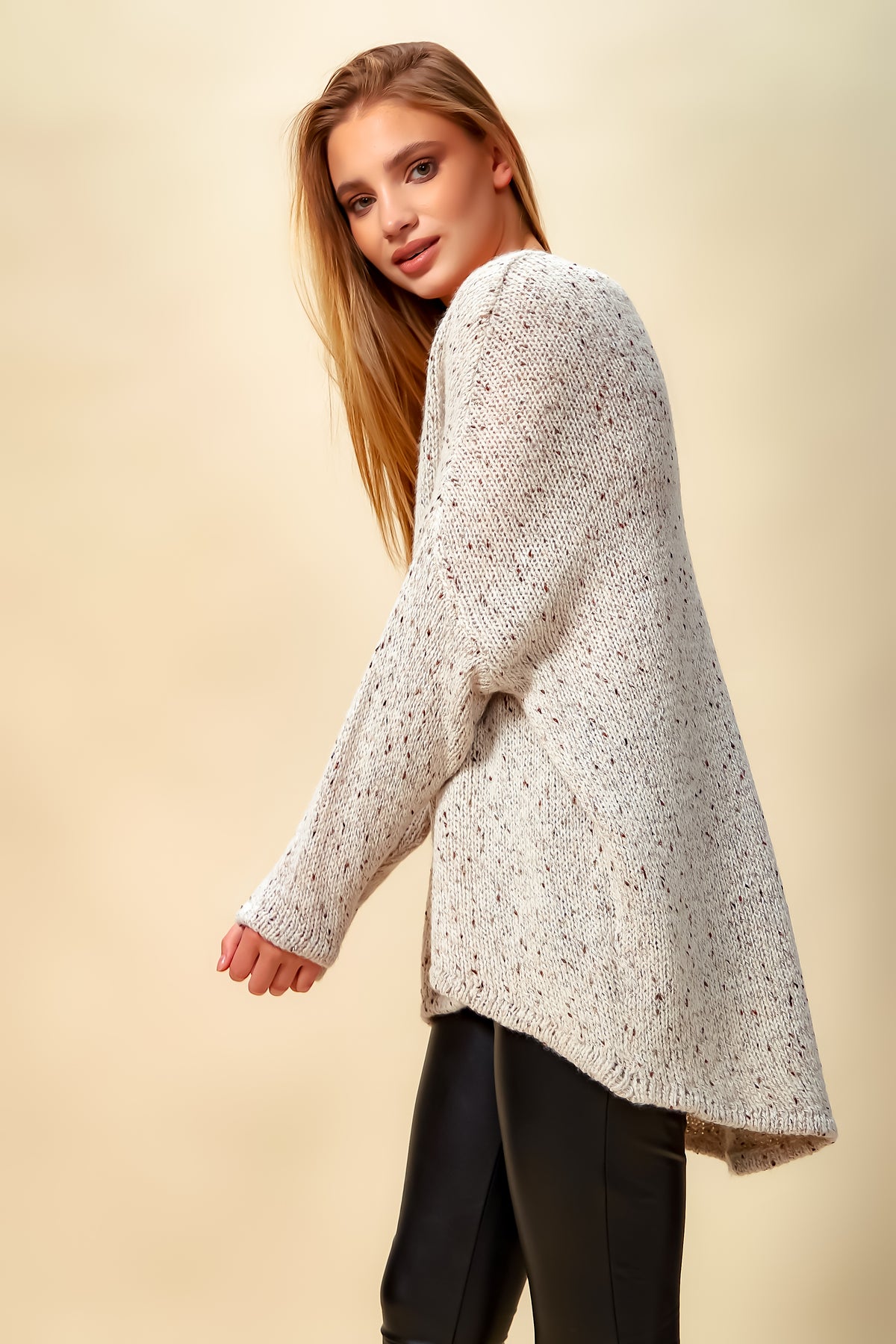 Oversized V Neck Tricot Jumper in White