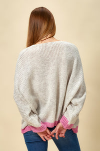 Oversized Star Tricot Jumper with V neck in White and Pink