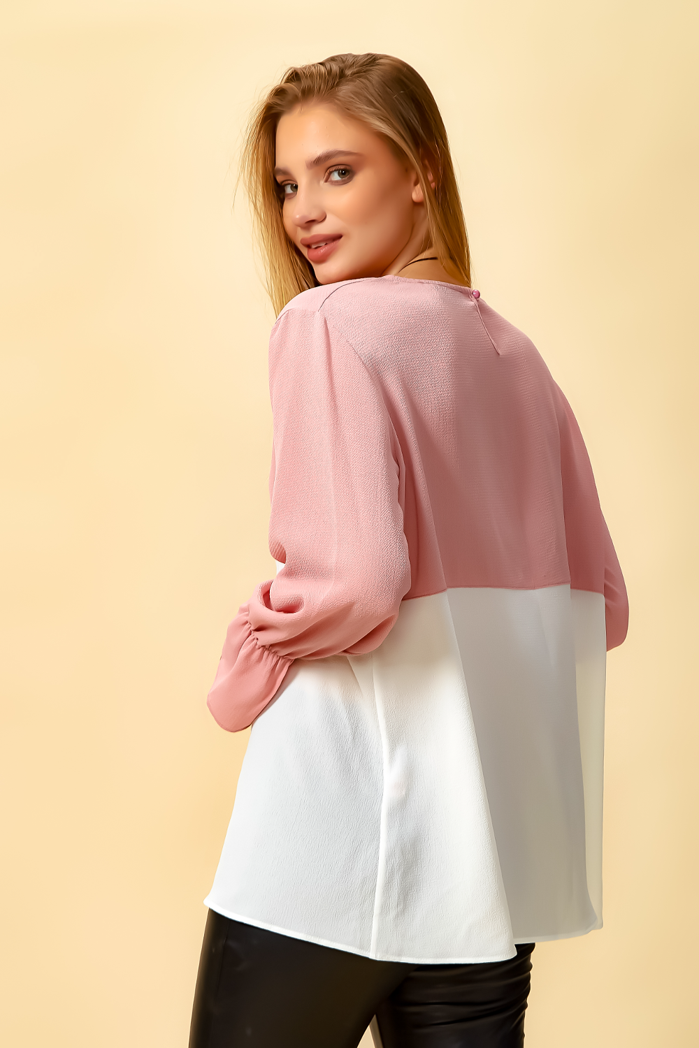 Long Sleeve Relaxed Fit Block Top with Necklace In Pink and White