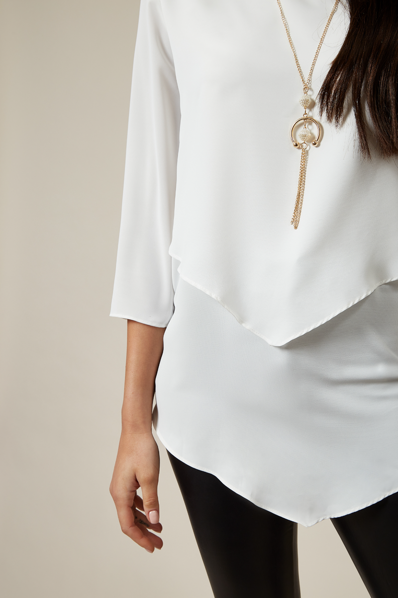 3/4 Sleeve Relaxed Layered Top With Necklace In White