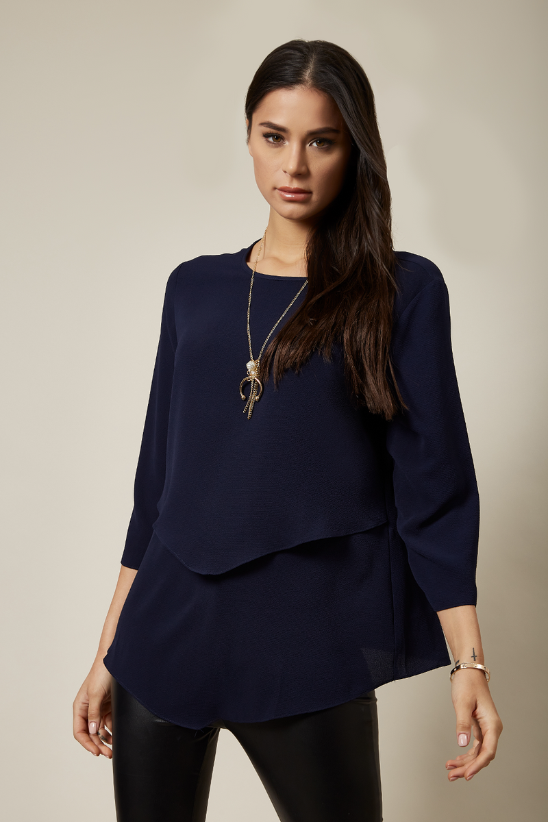 3/4 Sleeve Relaxed Layered Top With Necklace In Navy