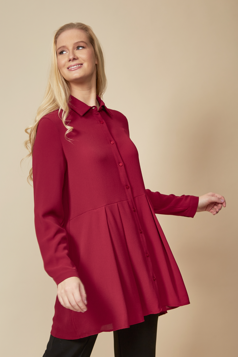Long Sleeves Tie Neck Oversized Shirt in Burgundy