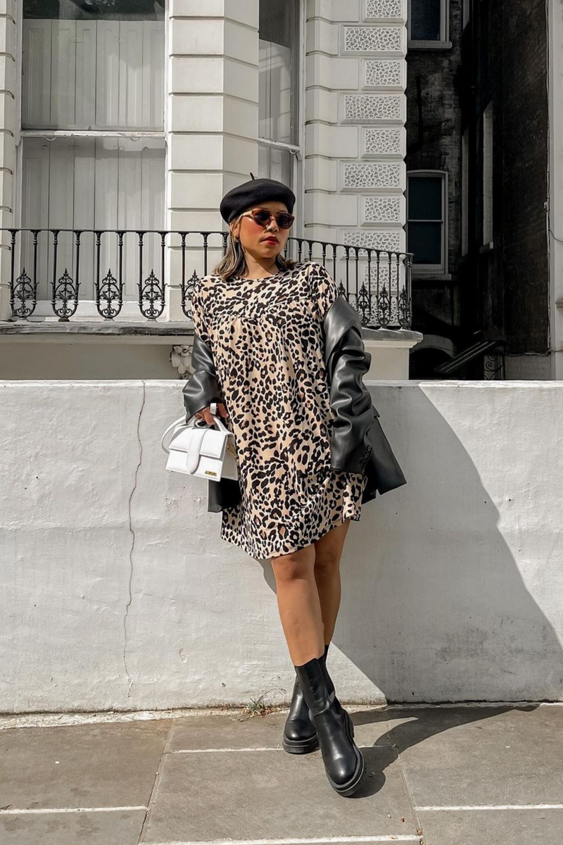 Oversized Dress with Cap Sleeves in Leopard Print