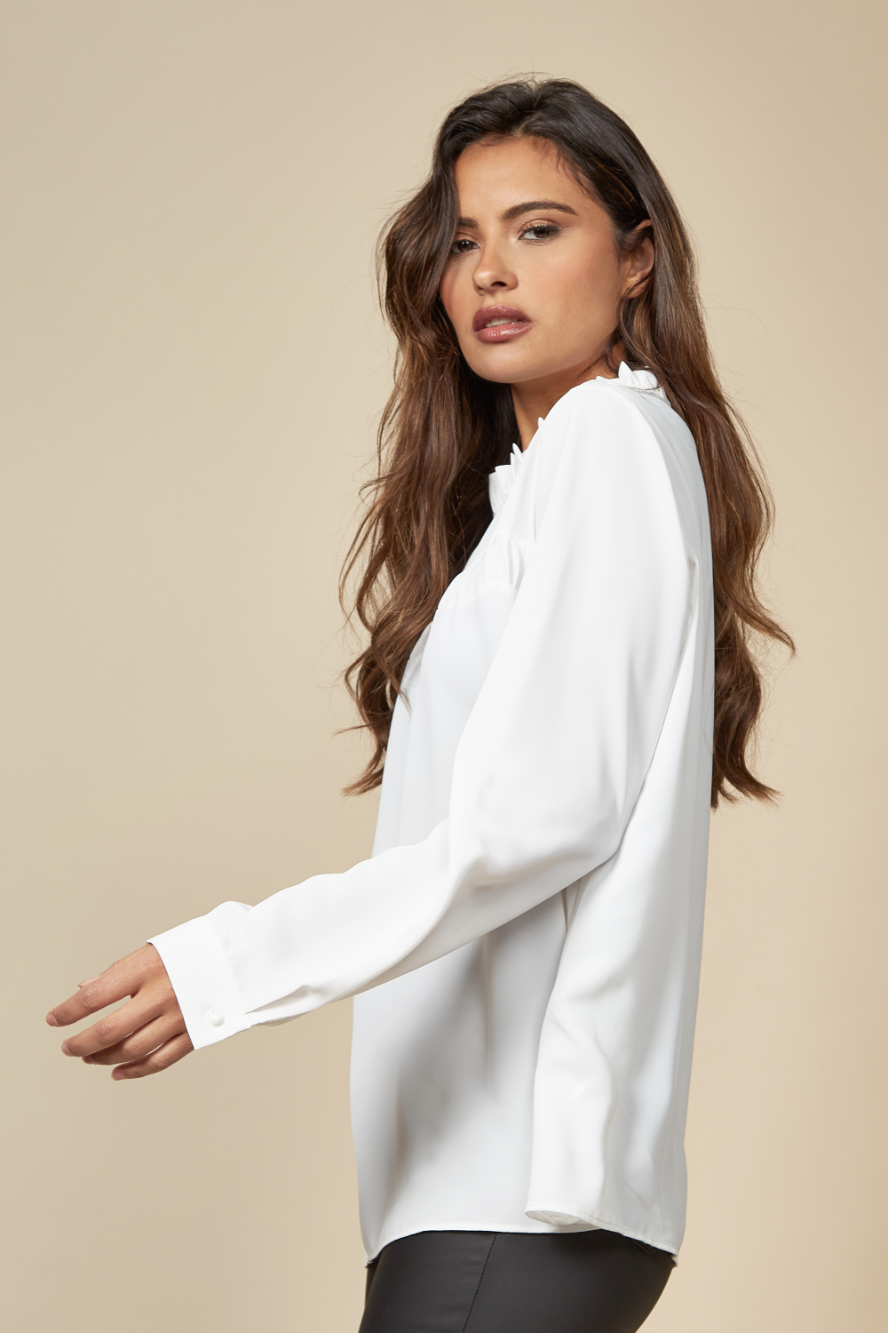 Ruffle Neck Detailed Relaxed Fit Top in White