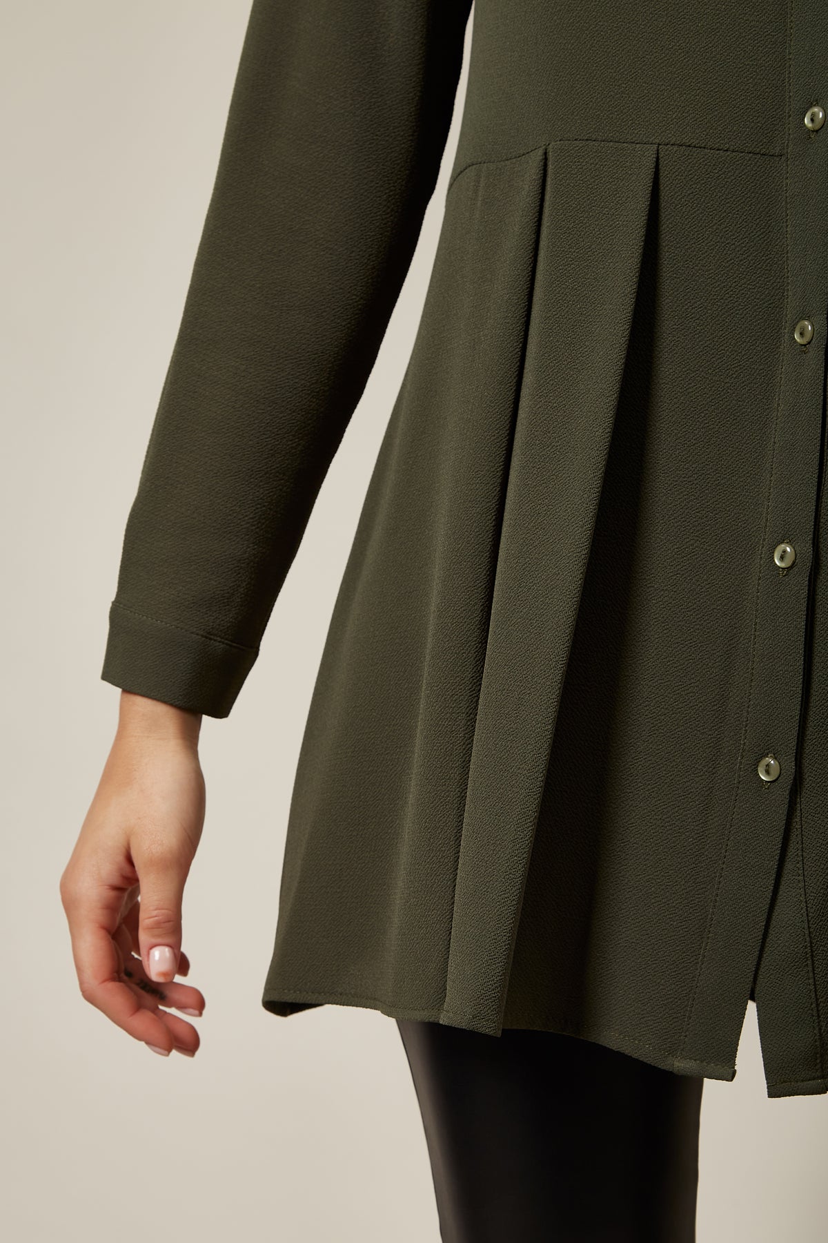 Oversized Long Sleeve Relaxed Pleated Fit Shirt In Khaki