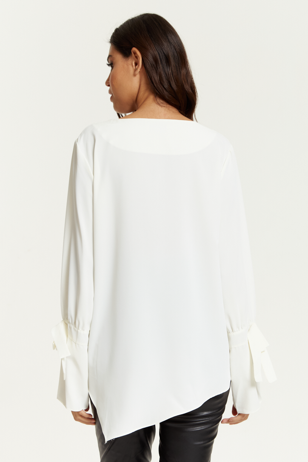 Relaxed Fit Cuff Detailed Blouse with Long Sleeves in White