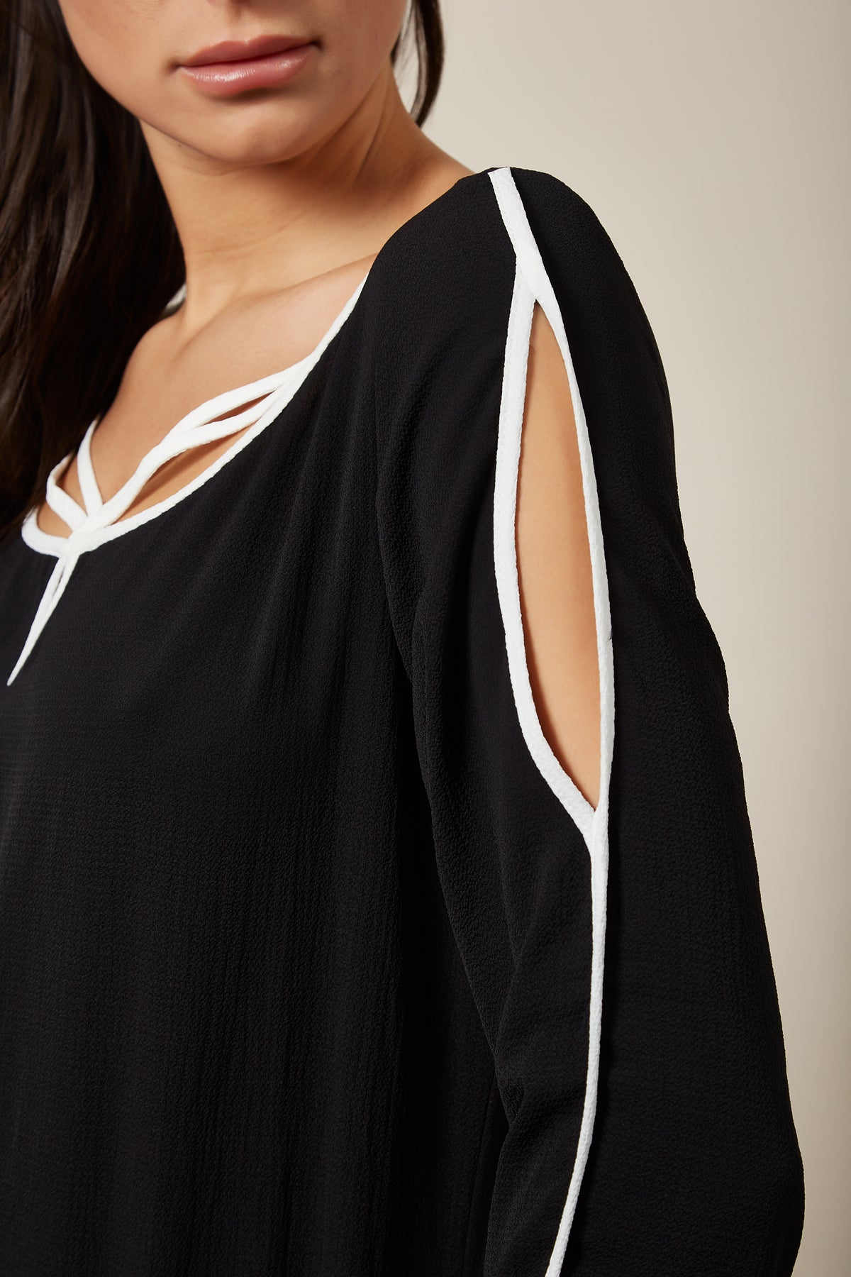 Oversized Top with Details in Black
