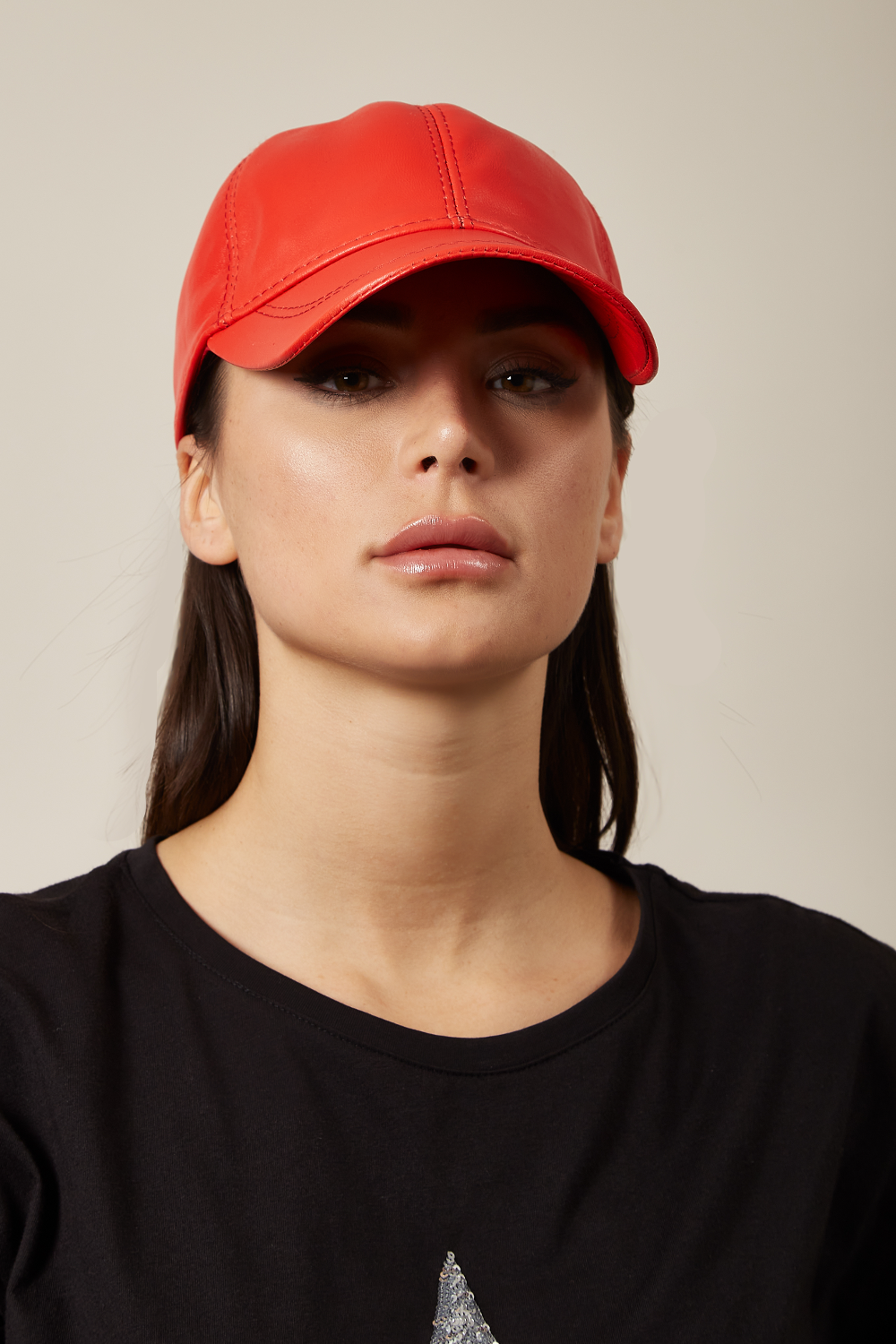 Hoxton Gal Real Leather Cap In Red