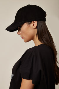 Suede Cap in Black