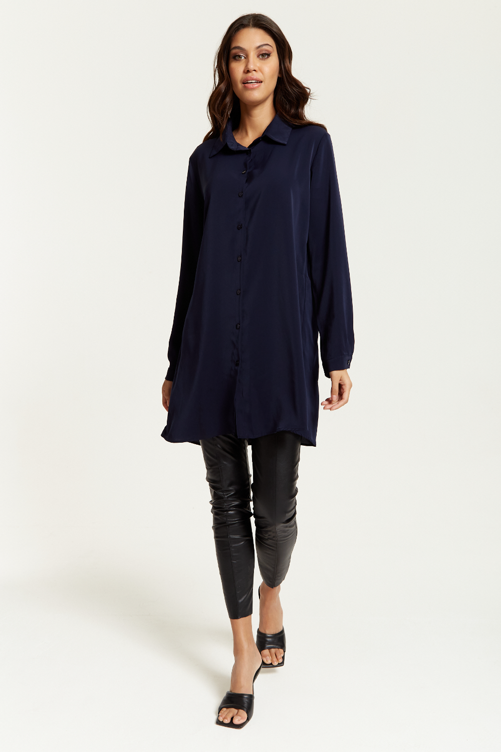 Oversized Shirt Tunic with Long Sleeves in Navy
