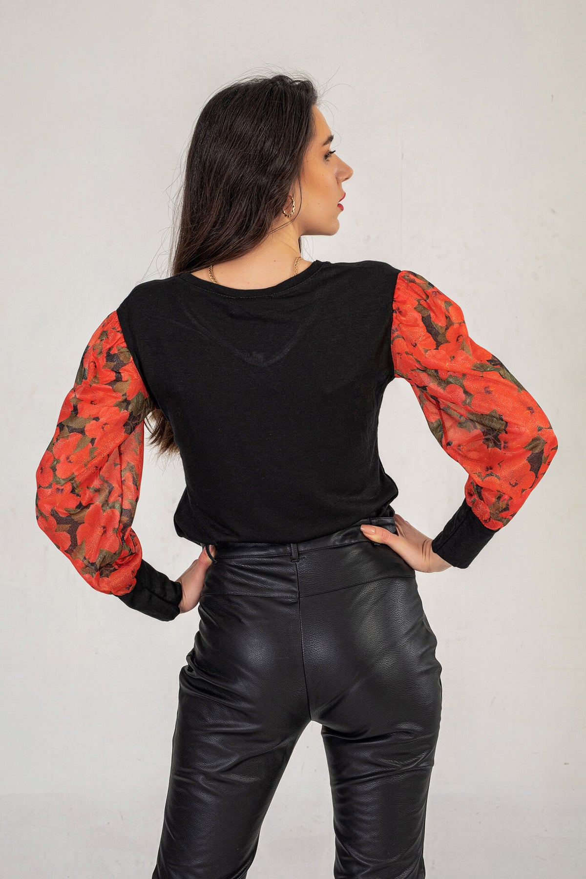Black Jumper With Puffed Red Floral Sleeves