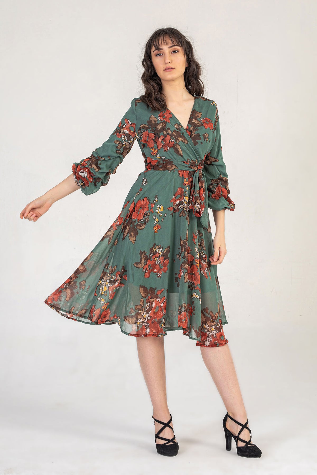 Khaki Floral Print Midi Dress With Ruched Sleeves