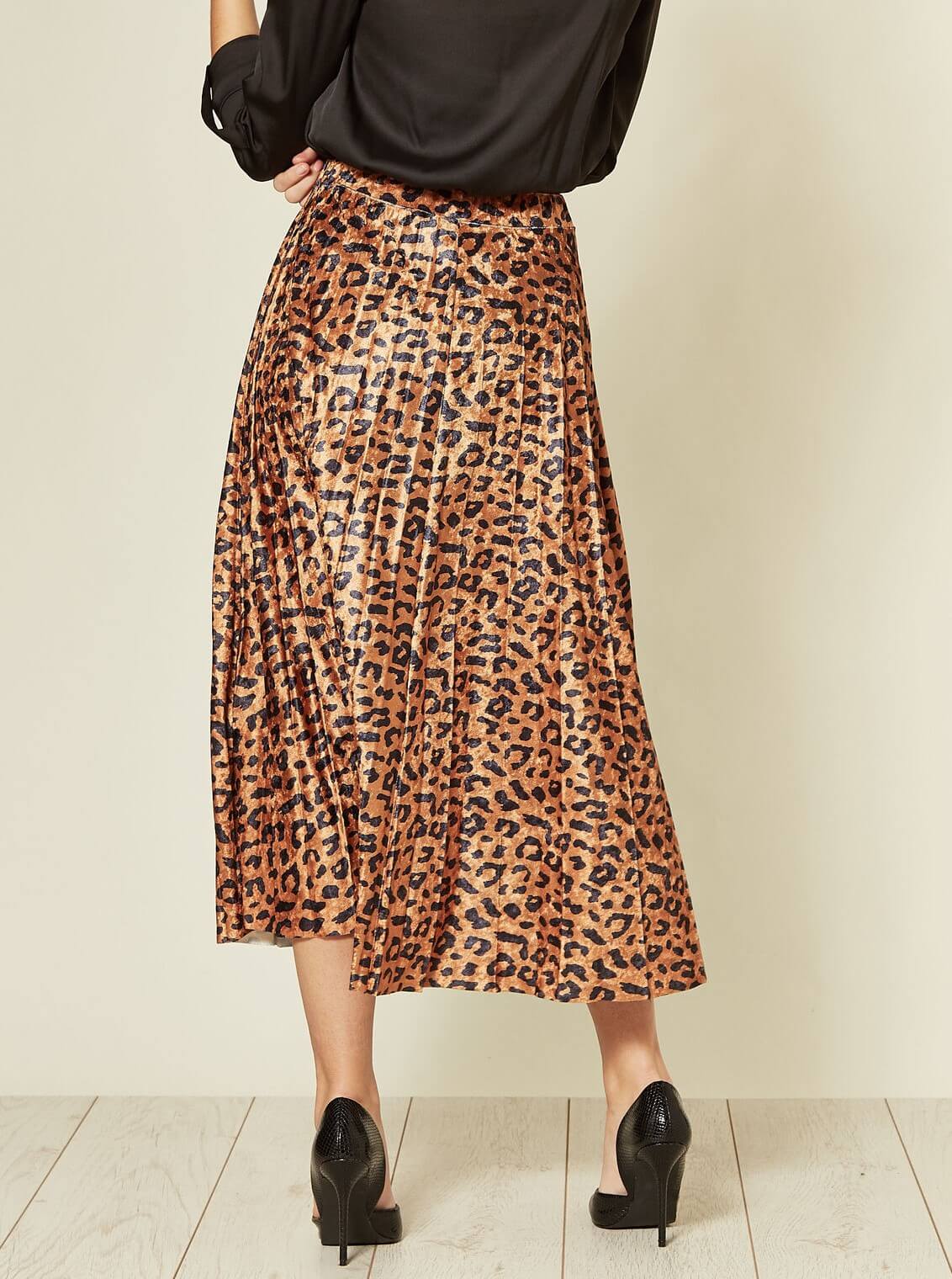 Leopard Print Velvet Skirt