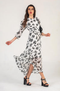 3/4 Sleeve Maxi Dress In White & Black Floral Print