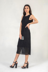 Sleeveless Midi Dress In Black